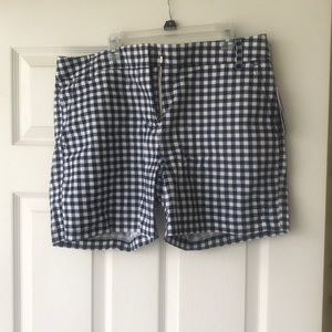Women’s shorts size 8